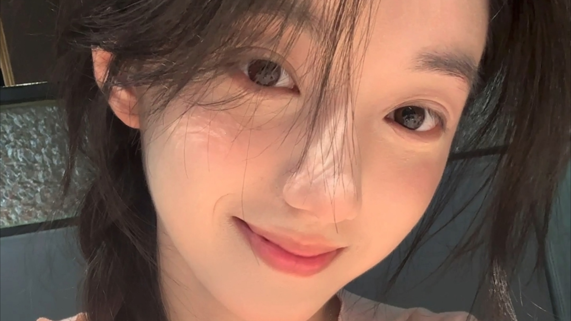 成都世运会火炬配套组件亮相